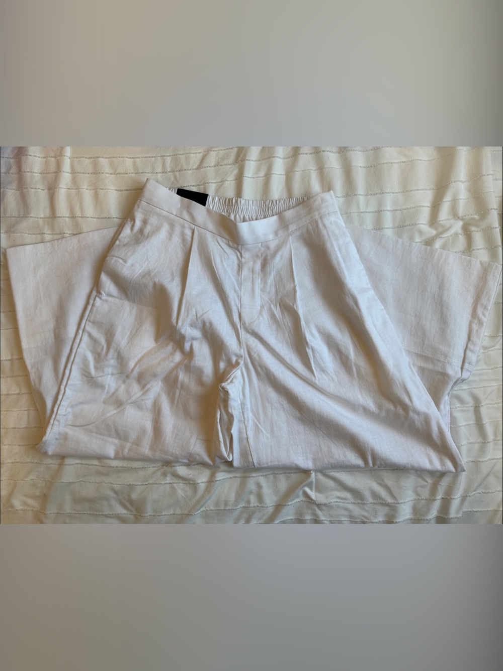 Cropped wide leg pull on pant
